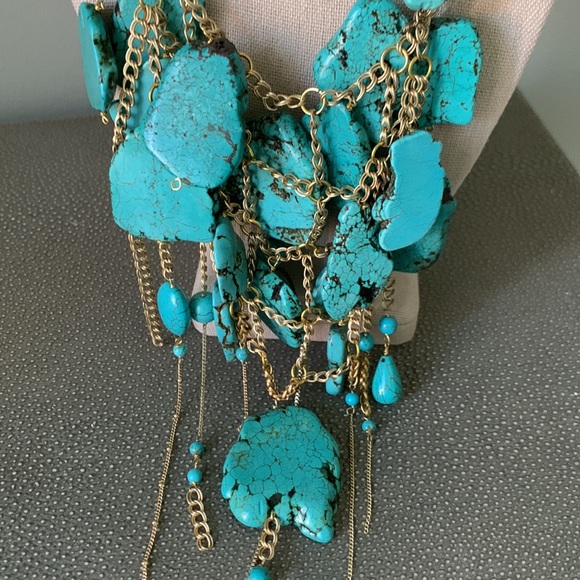 Statement Necklace - Picture 2 of 4